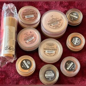 New Sealed Lot 10 Assorted Eyeshadows Blush Veil Eyeliner Brush Radiance